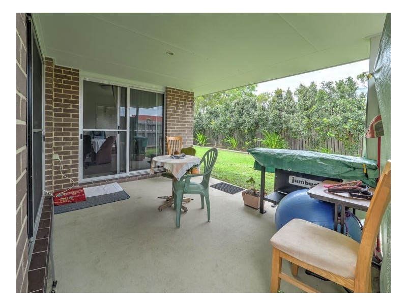 13 Daintree Drive, Urangan QLD 4655