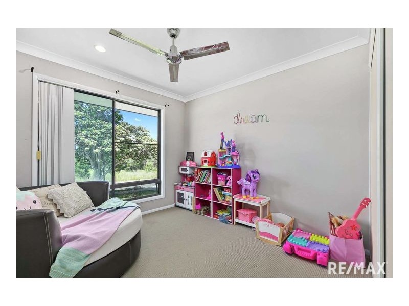 67 Samarai Drive, Nikenbah QLD 4655