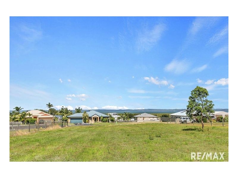 22 Woongoolbver Court, River Heads QLD 4655