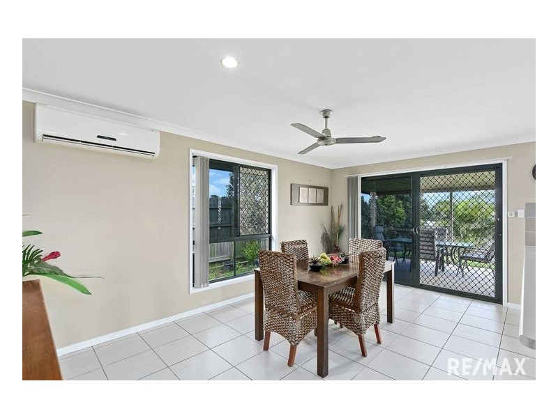 7 Summit Ridge Drive, Nikenbah QLD 4655