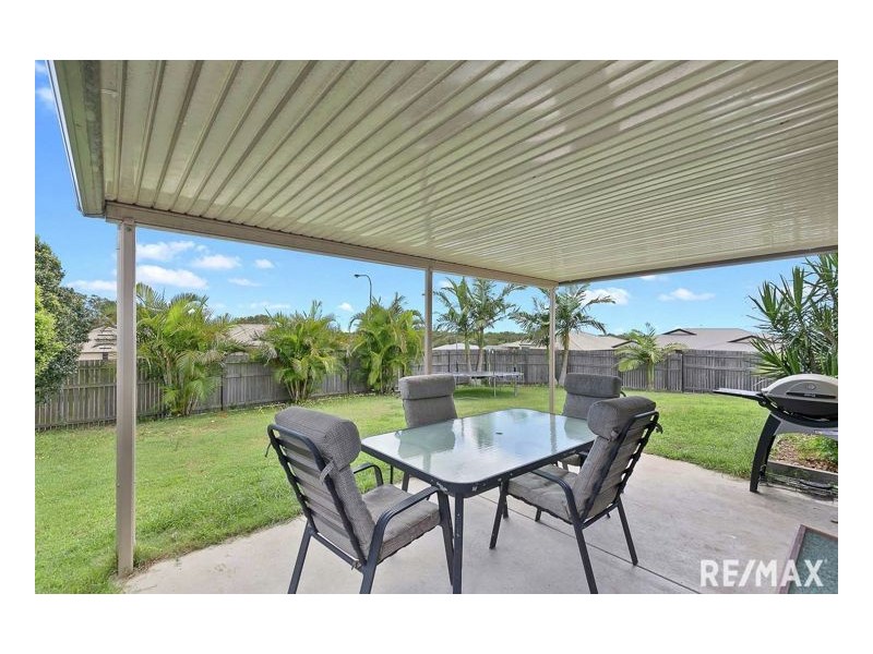 7 Summit Ridge Drive, Nikenbah QLD 4655