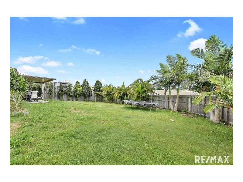 7 Summit Ridge Drive, Nikenbah QLD 4655