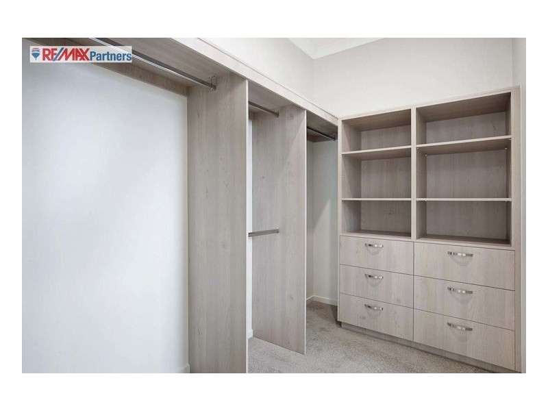 138 Esplanade, Point Vernon QLD 4655