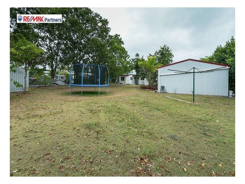 34 Blue Water Road, Booral QLD 4655