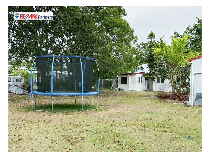 34 Blue Water Road, Booral QLD 4655