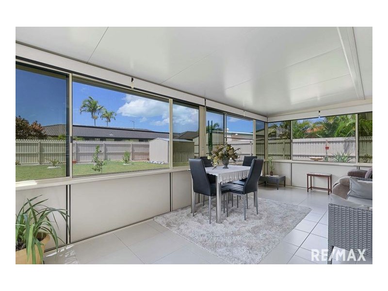 11 Tree View Road, Toogoom QLD 4655