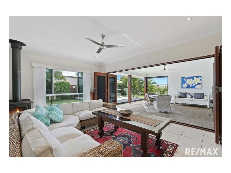 26 Traviston Way, Burrum Heads QLD 4659