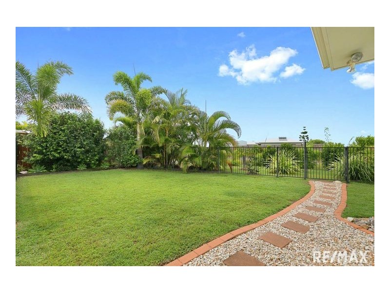 26 Traviston Way, Burrum Heads QLD 4659