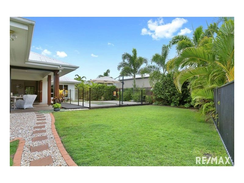 26 Traviston Way, Burrum Heads QLD 4659