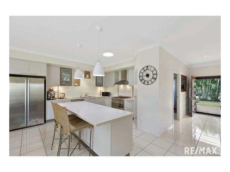 26 Traviston Way, Burrum Heads QLD 4659