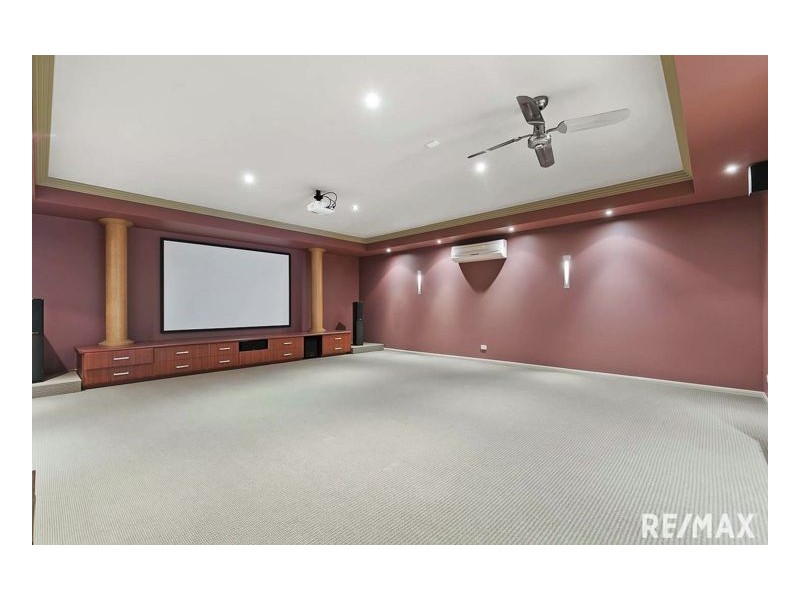 10-14 Mungara Court, Wondunna QLD 4655