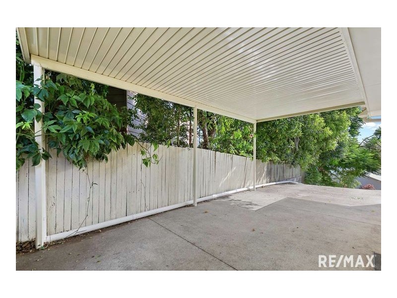 5 Russell Drive, River Heads QLD 4655