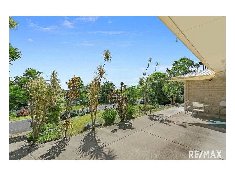 5 Russell Drive, River Heads QLD 4655