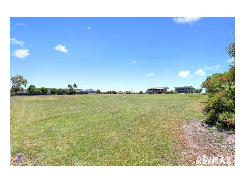 11 Woongoolbver Court, River Heads QLD 4655