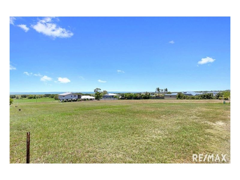 11 Woongoolbver Court, River Heads QLD 4655