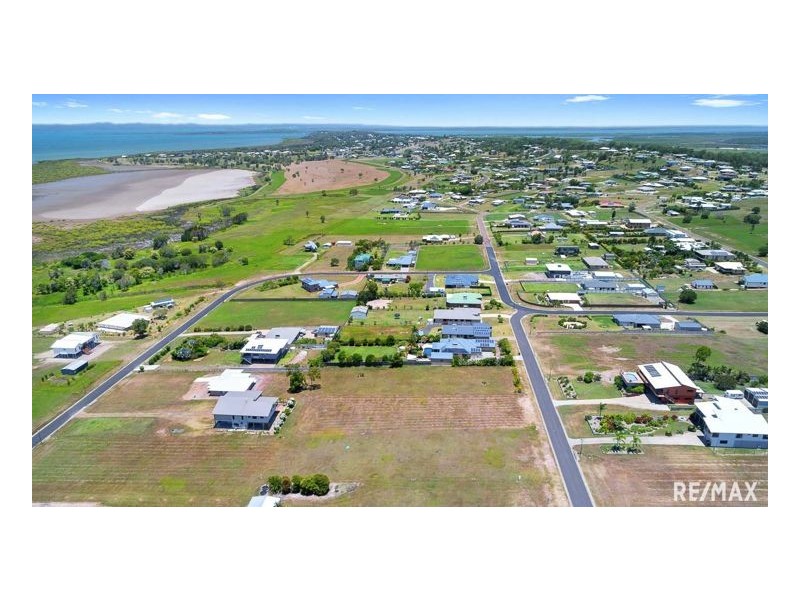 11 Woongoolbver Court, River Heads QLD 4655