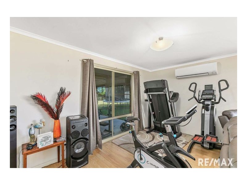 3 Scribbly Gum Court, Urraween QLD 4655