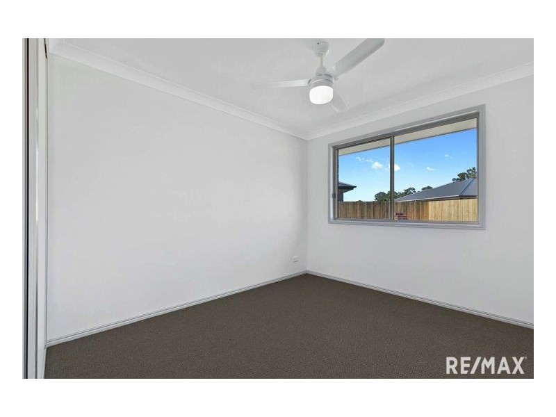42 Halcyon Street, Wondunna QLD 4655
