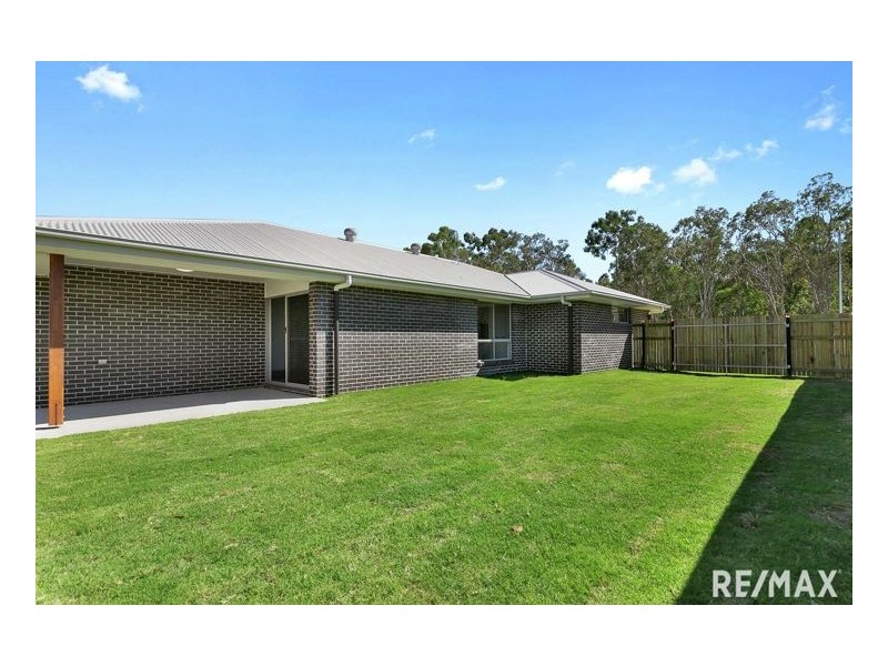 42 Halcyon Street, Wondunna QLD 4655