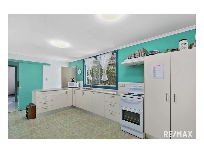 73 Sea Eagles Rd, Booral QLD 4655