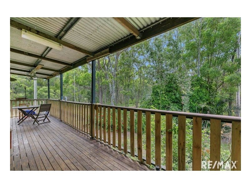 73 Sea Eagles Rd, Booral QLD 4655
