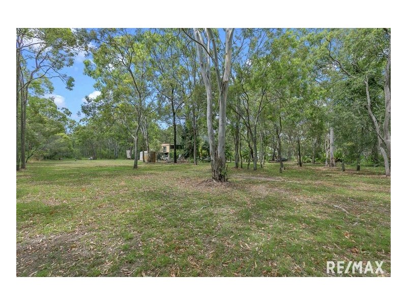 73 Sea Eagles Rd, Booral QLD 4655