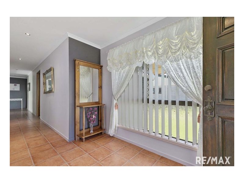 10 Gick Street, Granville QLD 4650