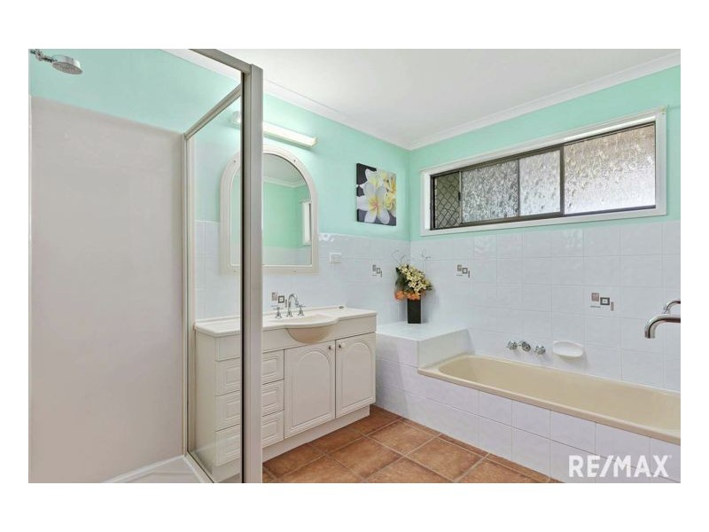 10 Gick Street, Granville QLD 4650