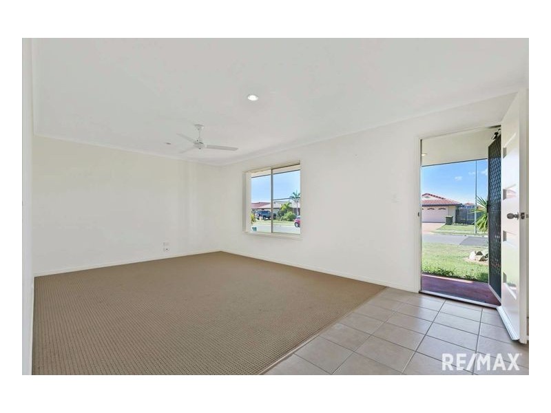 93 Endeavour Way, Eli Waters QLD 4655