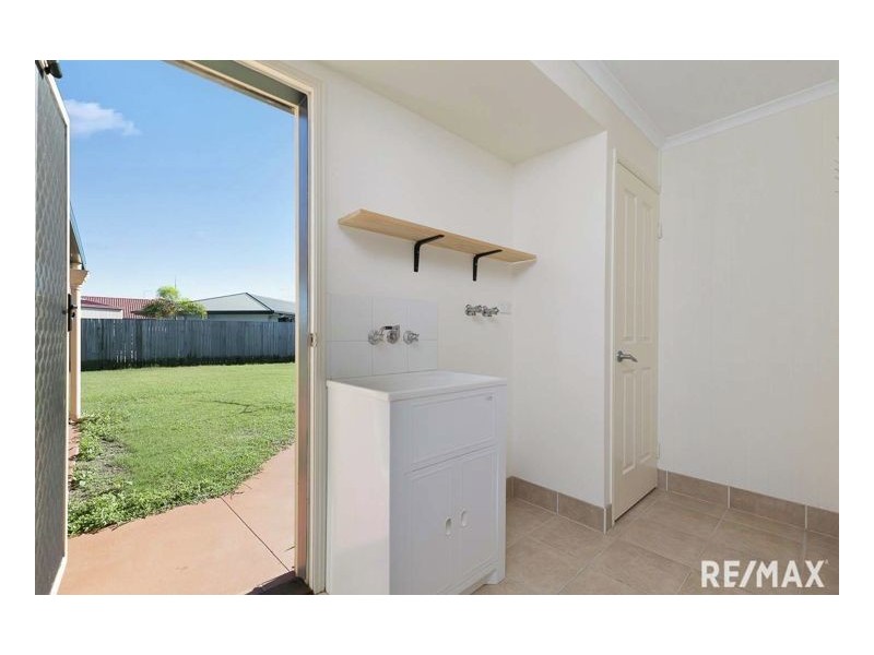 93 Endeavour Way, Eli Waters QLD 4655