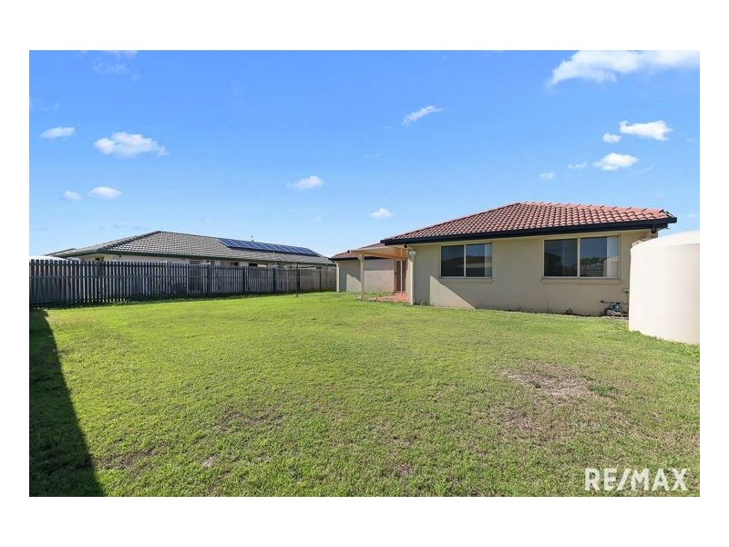 93 Endeavour Way, Eli Waters QLD 4655