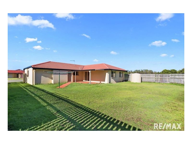 93 Endeavour Way, Eli Waters QLD 4655