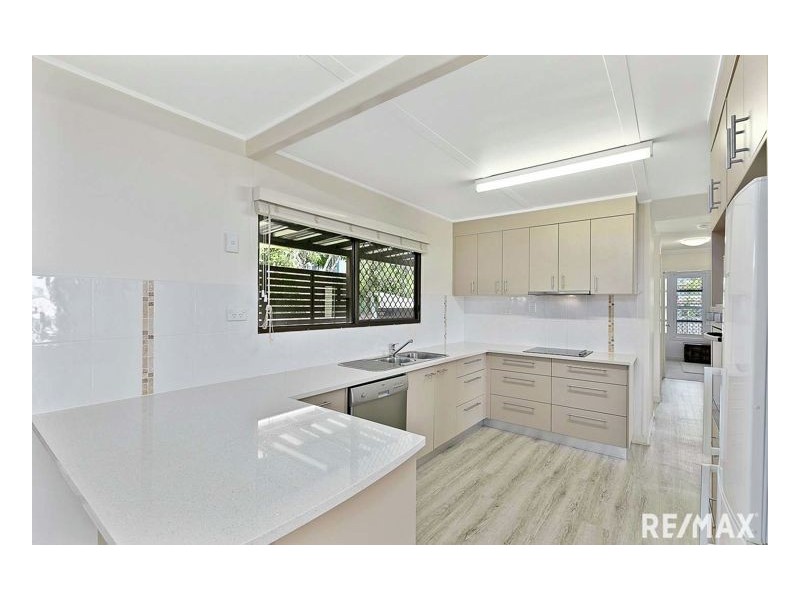 383 Boat Harbour Drive, Scarness QLD 4655