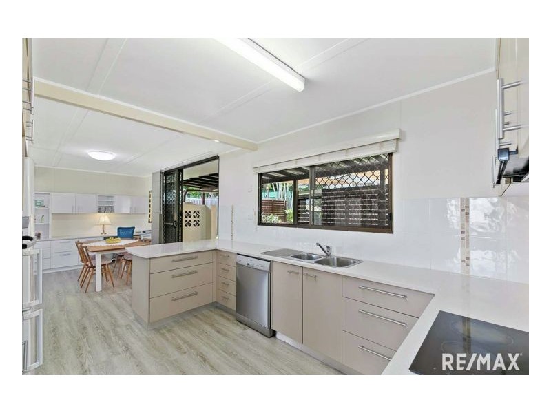 383 Boat Harbour Drive, Scarness QLD 4655