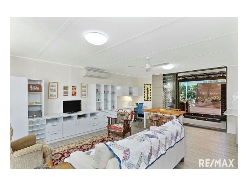 383 Boat Harbour Drive, Scarness QLD 4655