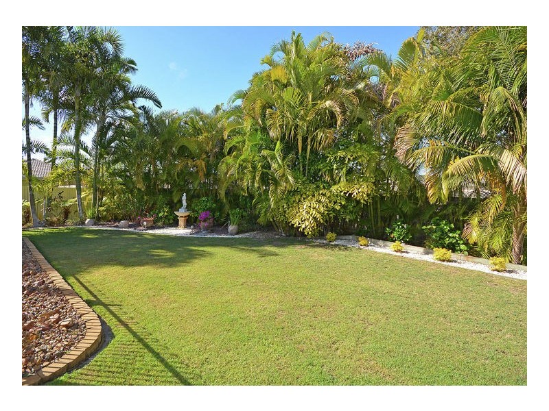 17 Fraser Waters Parade, Toogoom QLD 4655