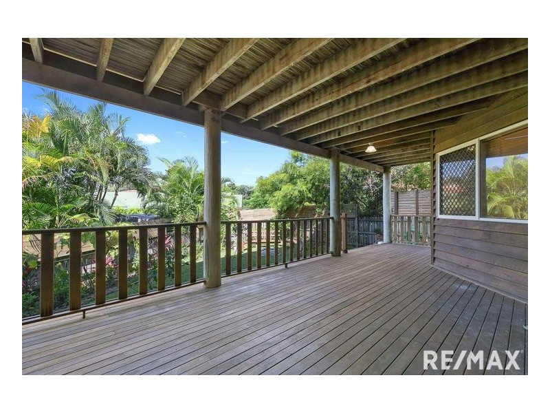 6 Flinders Street, Point Vernon QLD 4655