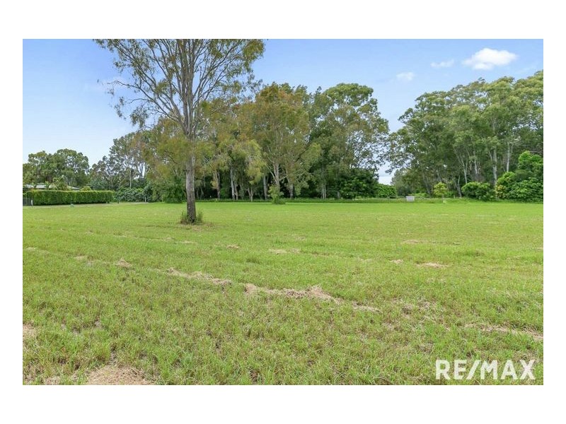 2 Dundowran Beach Esplanade, Dundowran Beach QLD 4655