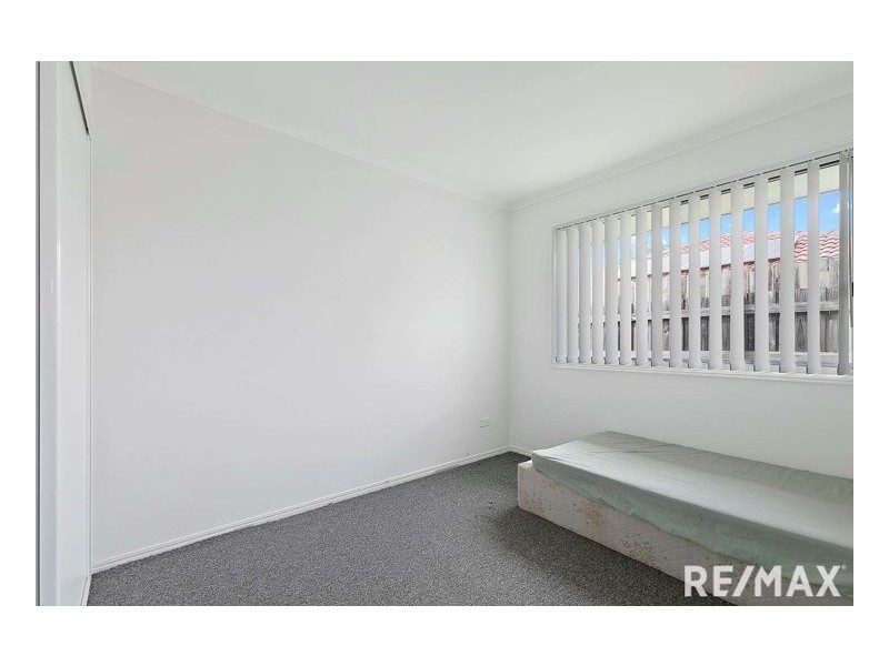 9 Jewel Court, Urangan QLD 4655