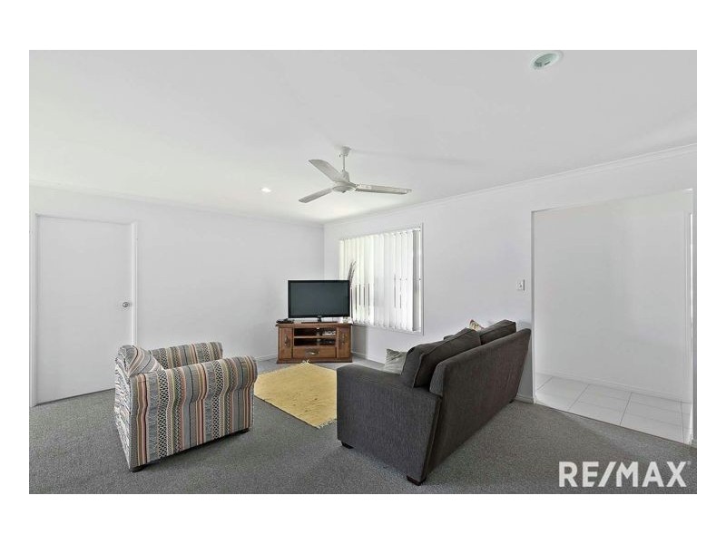 9 Jewel Court, Urangan QLD 4655