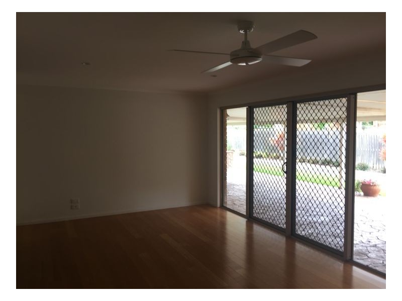 41 Brighton Street, Point Vernon QLD 4655