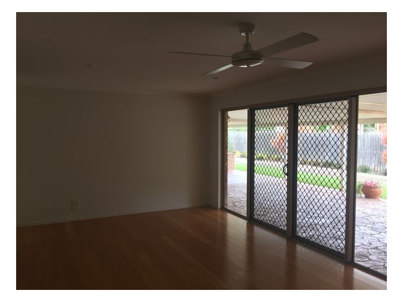 41 Brighton Street, Point Vernon QLD 4655