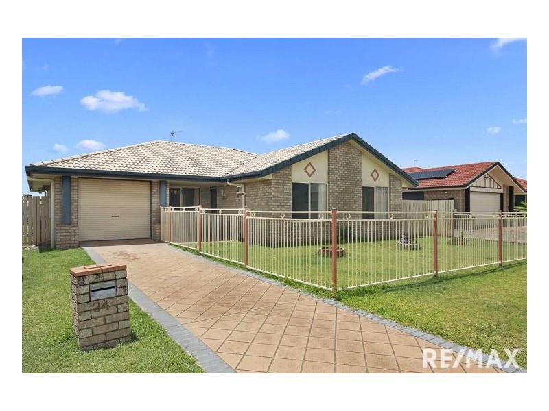 34 Archer Drive, Point Vernon QLD 4655