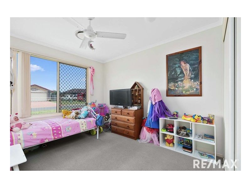 34 Archer Drive, Point Vernon QLD 4655