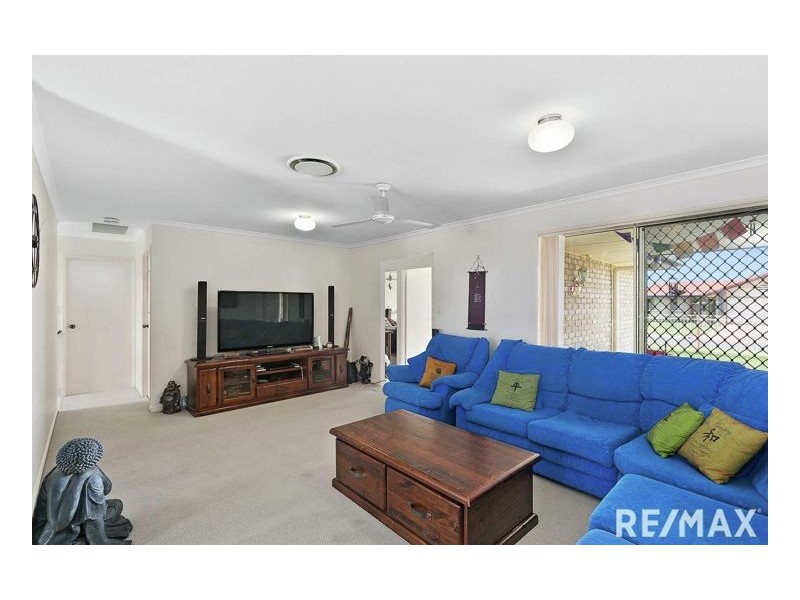 34 Archer Drive, Point Vernon QLD 4655