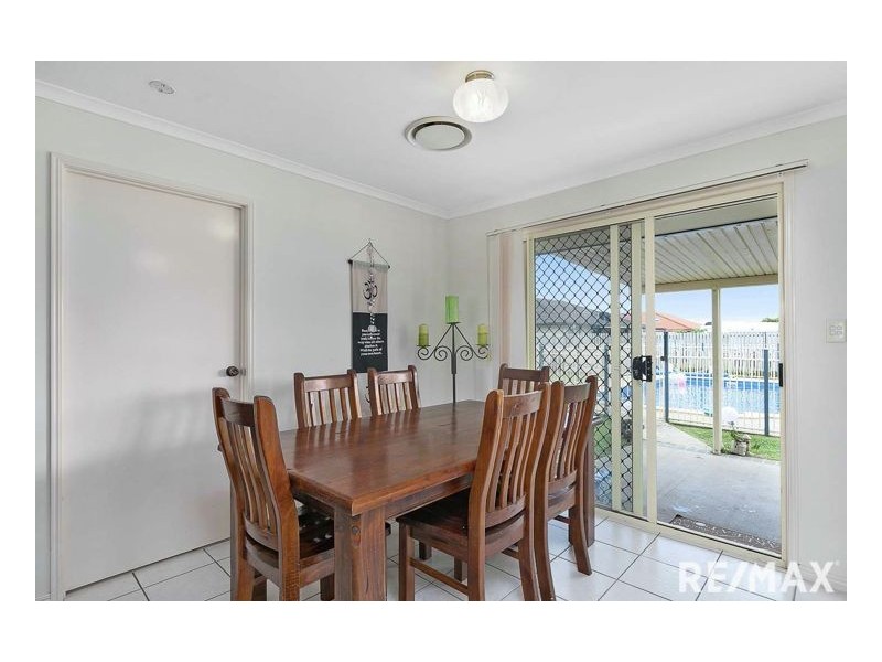 34 Archer Drive, Point Vernon QLD 4655