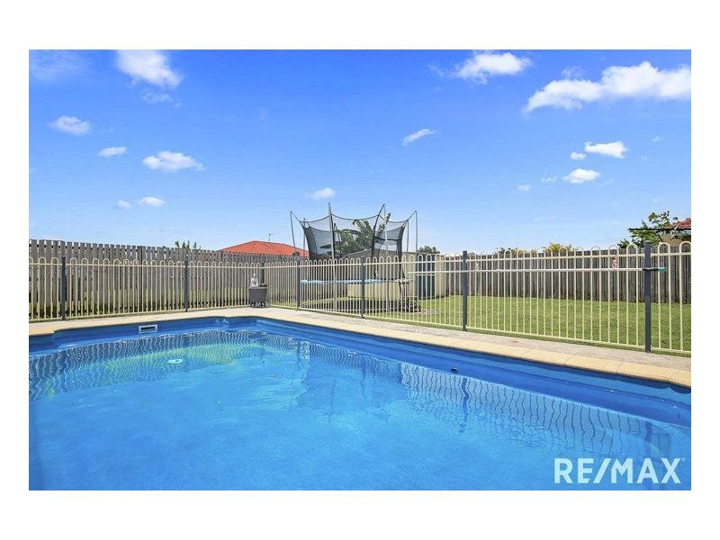 34 Archer Drive, Point Vernon QLD 4655