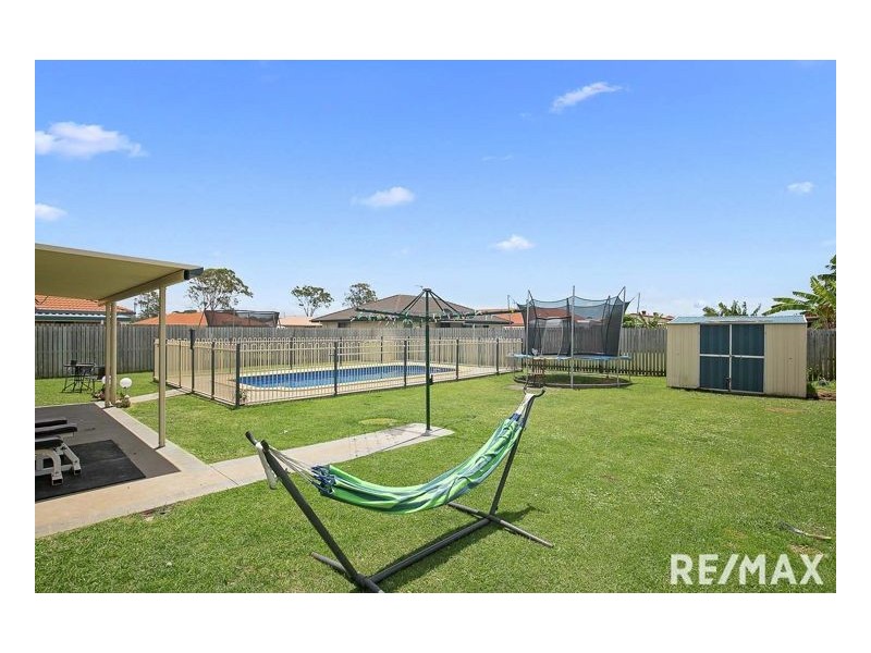 34 Archer Drive, Point Vernon QLD 4655
