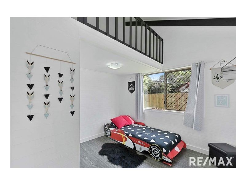 3 Berna Court, Point Vernon QLD 4655