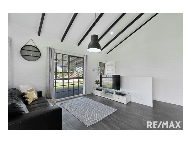 3 Berna Court, Point Vernon QLD 4655